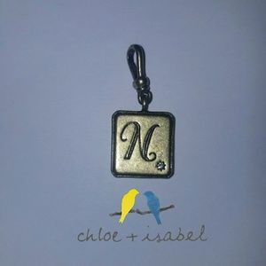 Trésors Heirloom Initial Charm